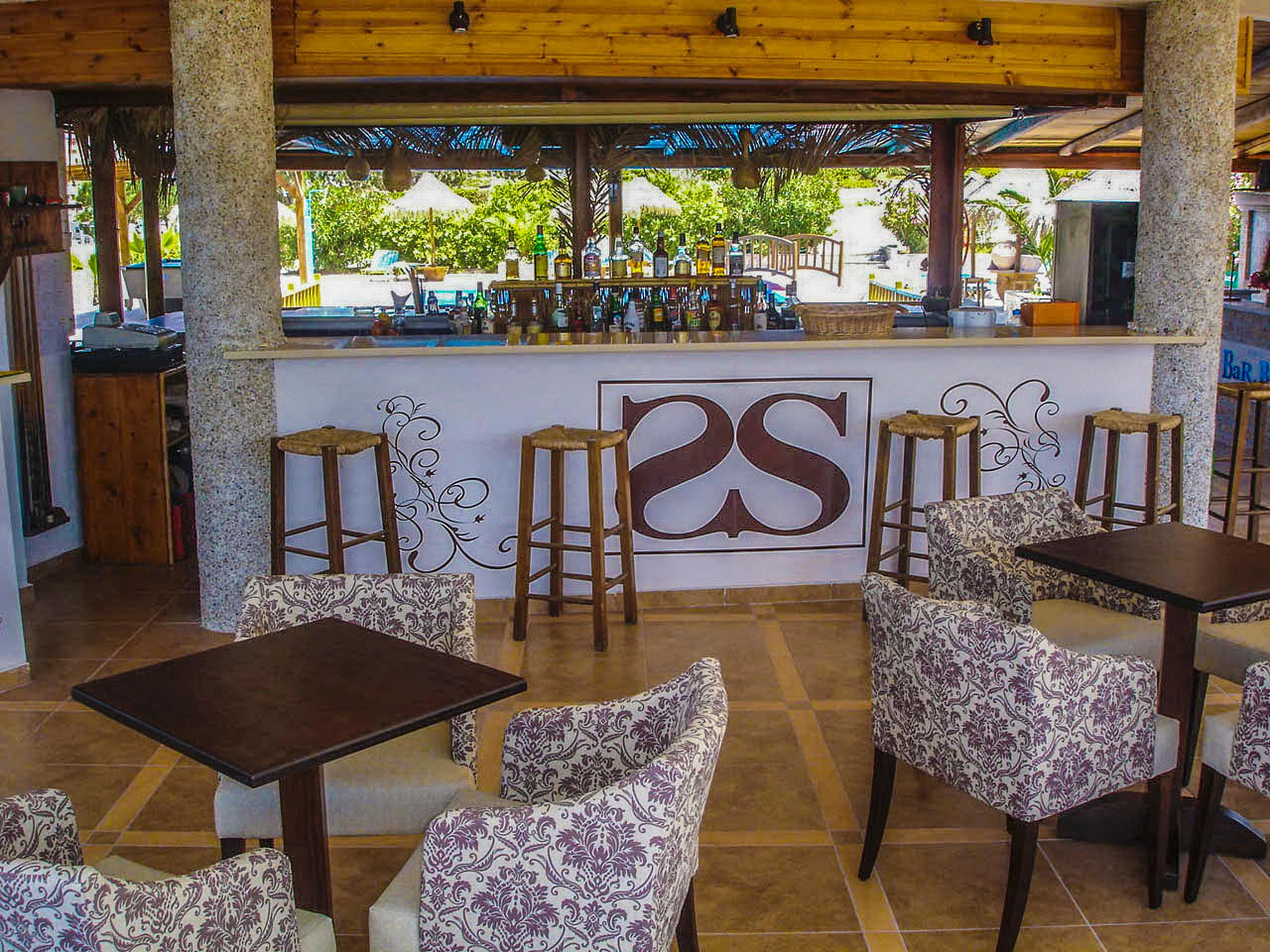 Spiros-Soula Family Hotel & Apartments Agia Pelagia  Exterior photo