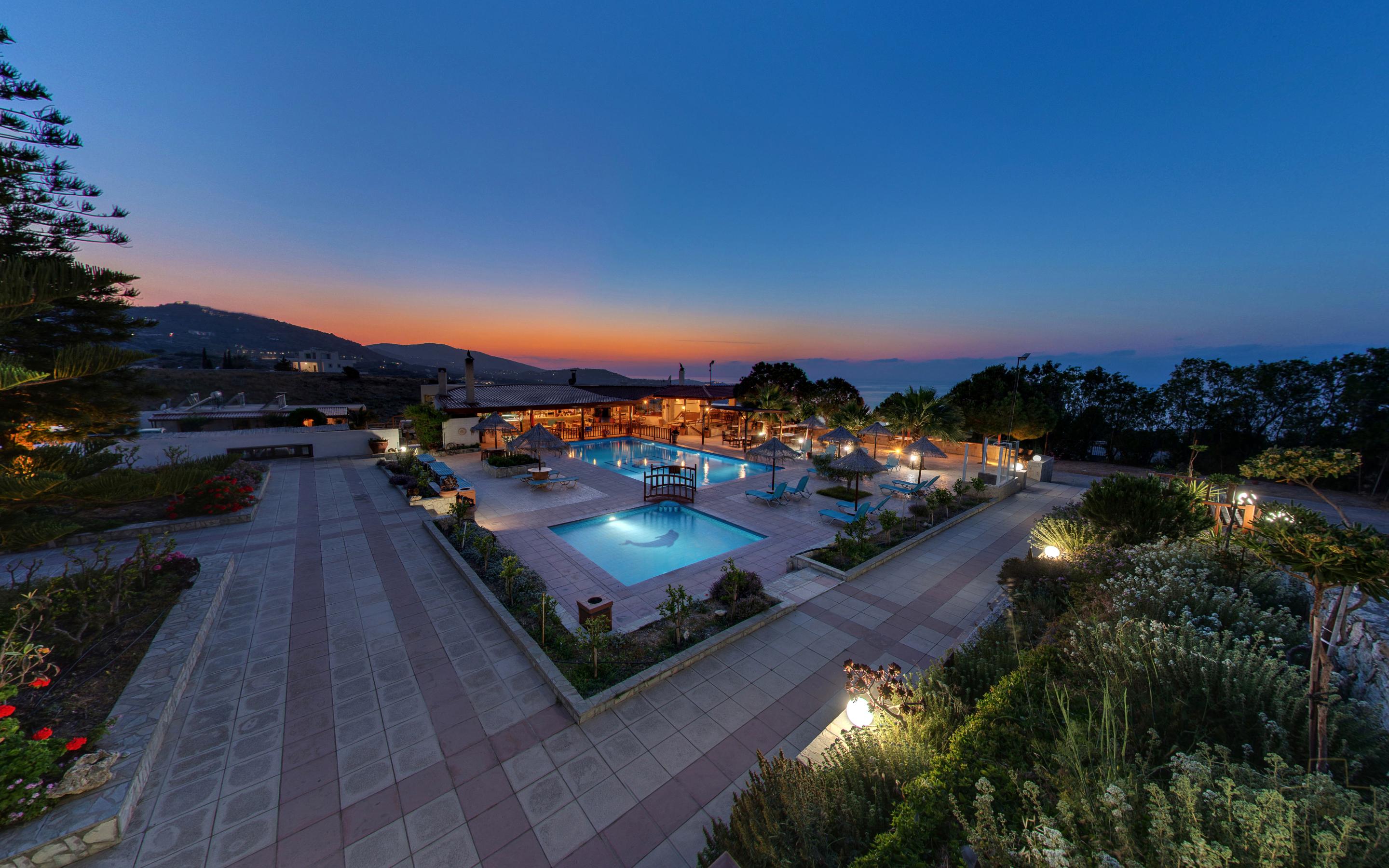 Spiros-Soula Family Hotel & Apartments Agia Pelagia  Exterior photo