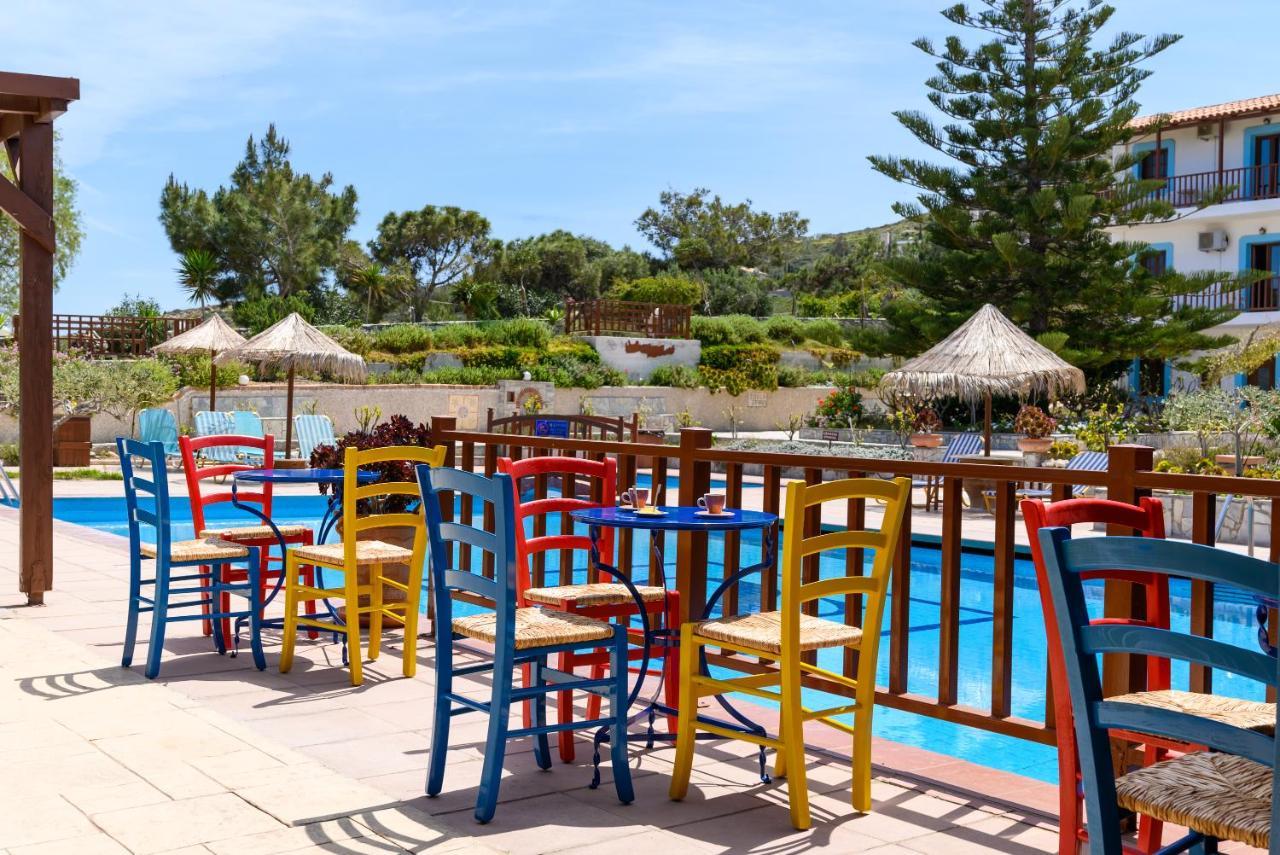Spiros-Soula Family Hotel & Apartments Agia Pelagia  Exterior photo